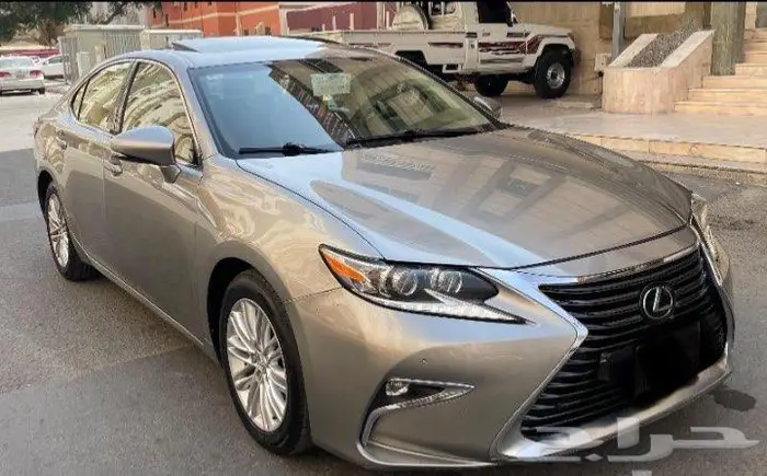 لكزس ES 2018 V6 0