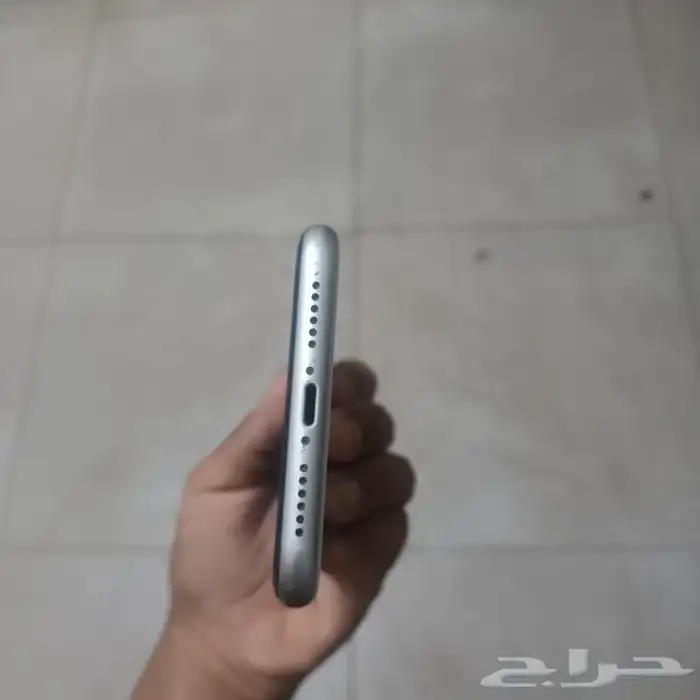 للبيع أيفن 11 7