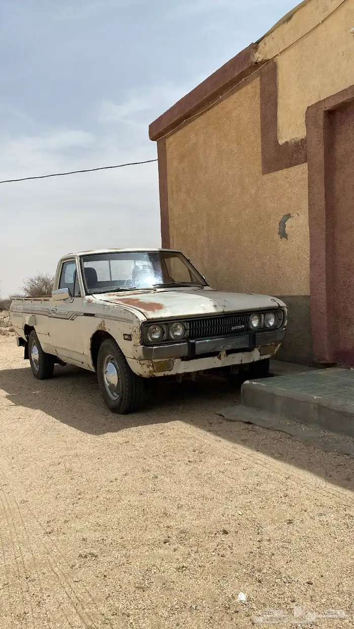 ددسن 1979 شدبلد عليه مكينه 84 نضيفه مسقط السوم 5الف 2