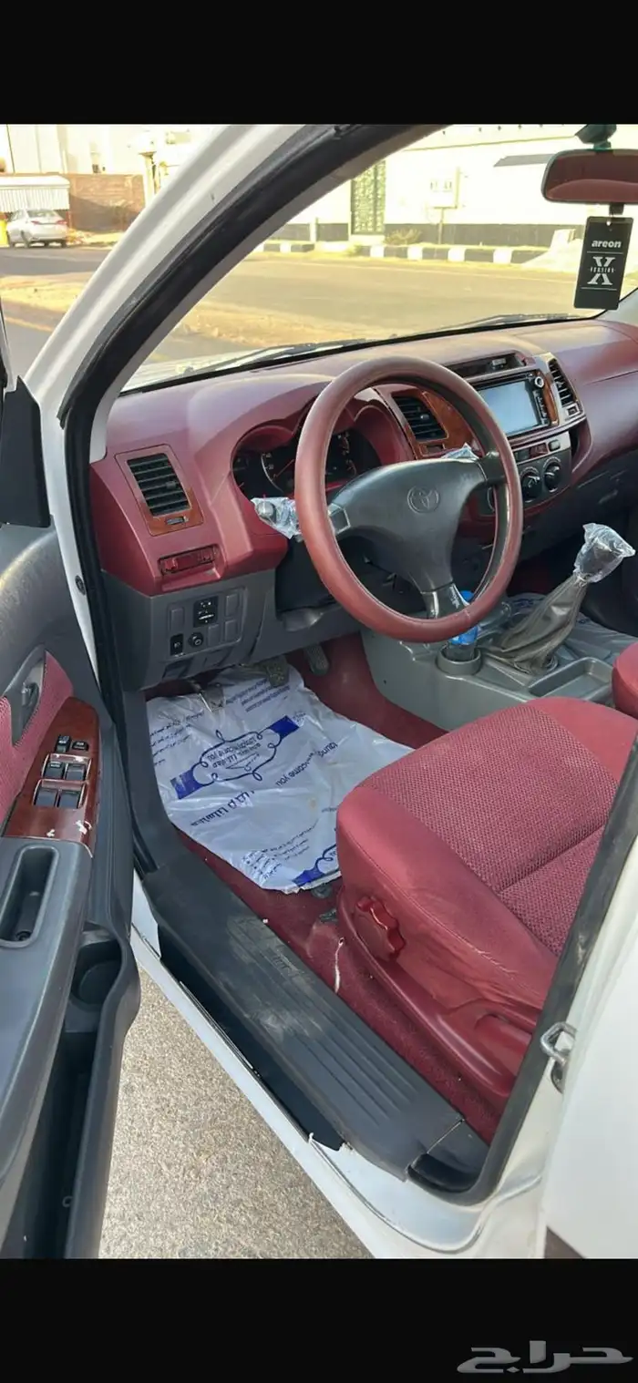 هايلوكس 2012 4