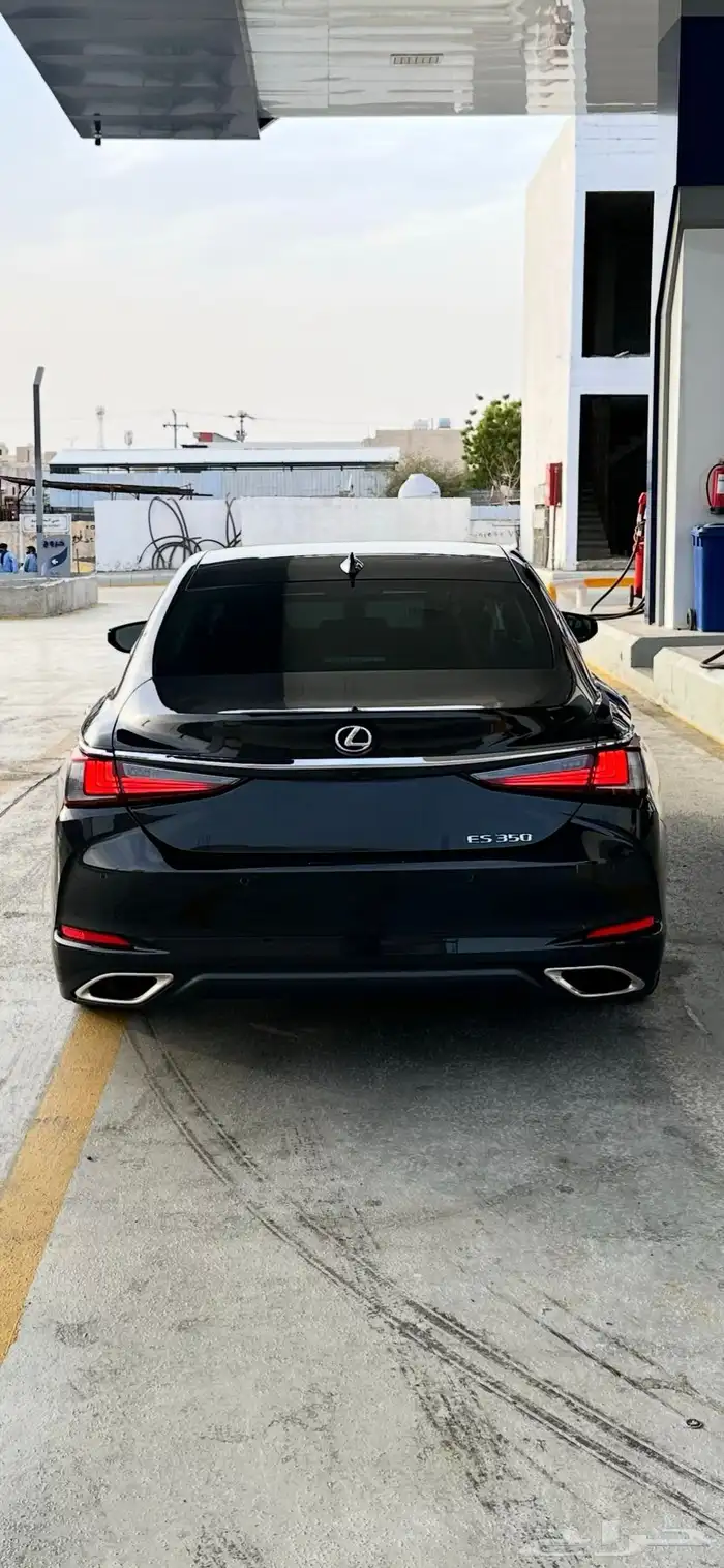لكزس es350 2021 - بين فئة CC و DD - وارد كندا 1