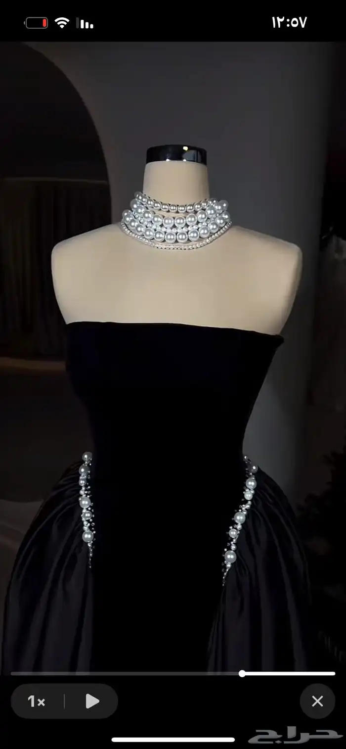 فستان اسود لبس مره وحده مقاس xs 0