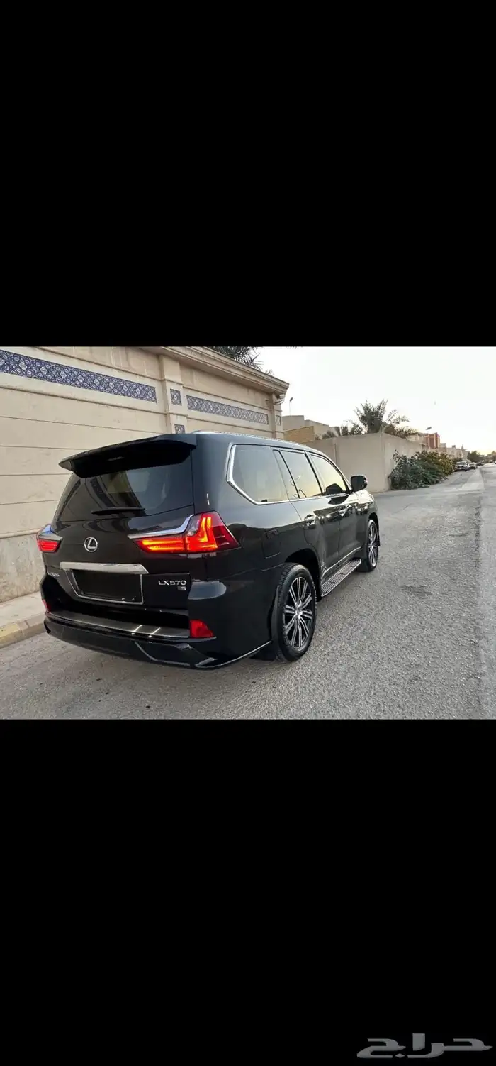جيب لكزس اسود 2019 0