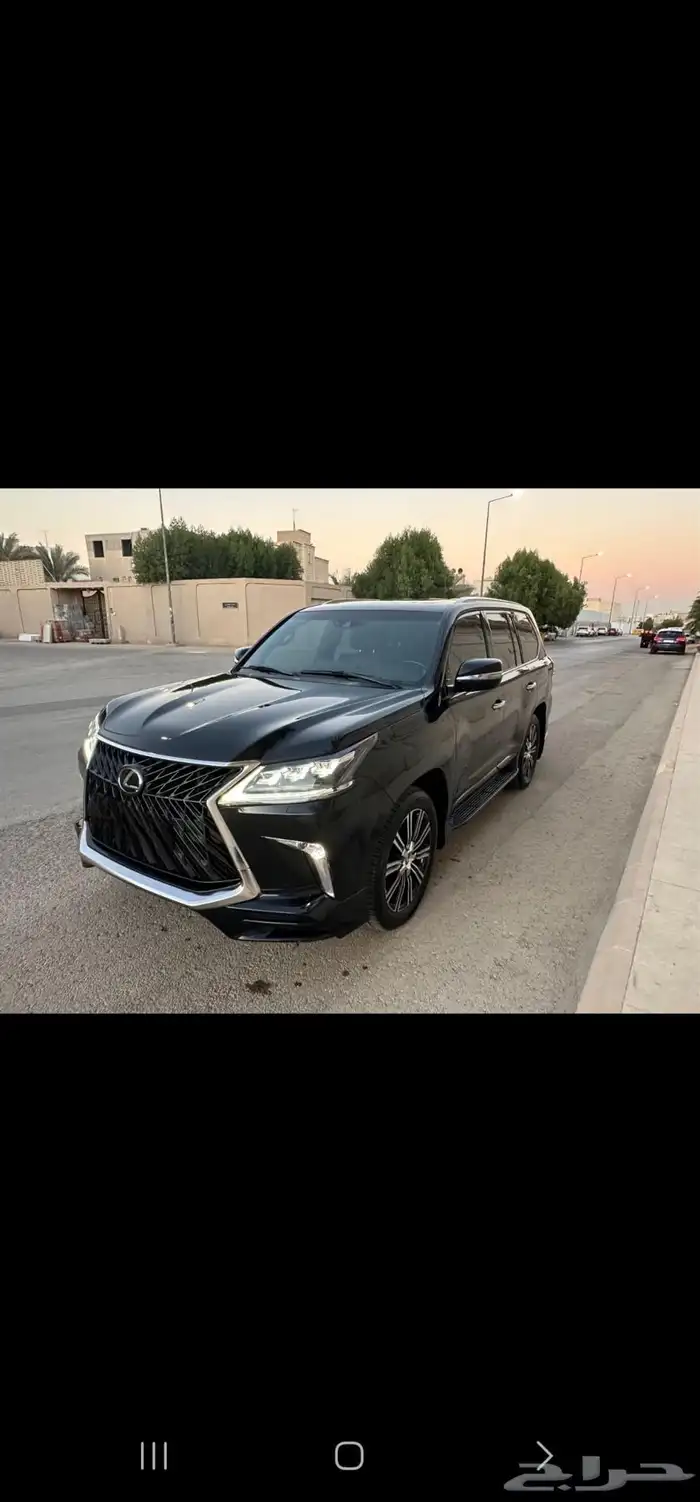 جيب لكزس اسود 2019 1