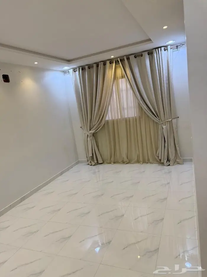 شقة للايجار حي الرمال مخطط السعيدان 3