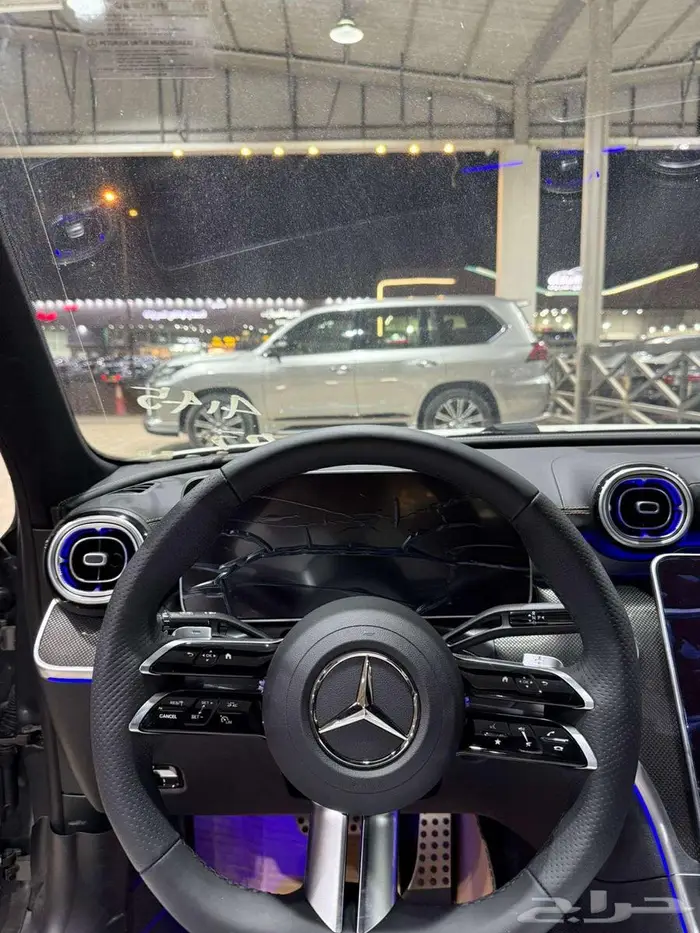 مرسيدس C200 AMG 2025 اصفار 5