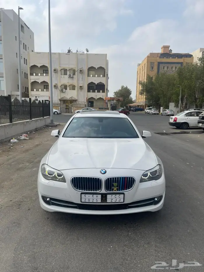 الفئة الخامسة 530il نظيفة 12