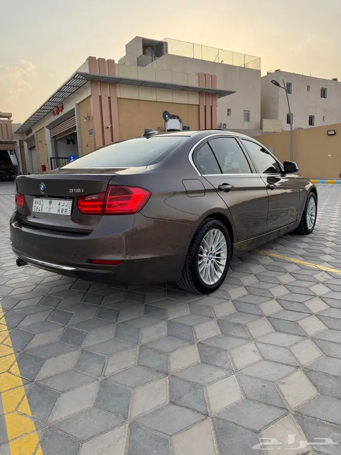 بي أم دبليو 316i موديل 2015 1
