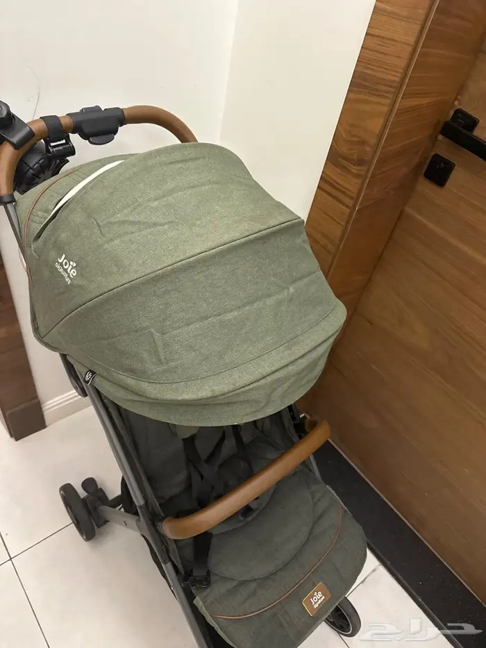عربة أطفال استعمال نظيف 1