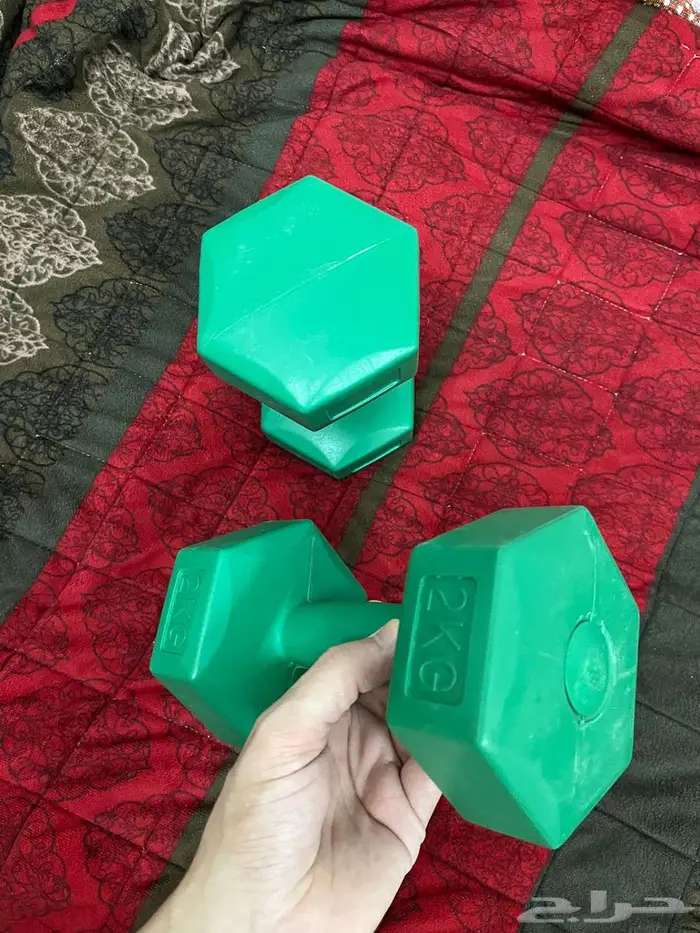 دمبل لليدين 2 كيلو قطعتين مستعمل نظيف جدا  dumbbell 1
