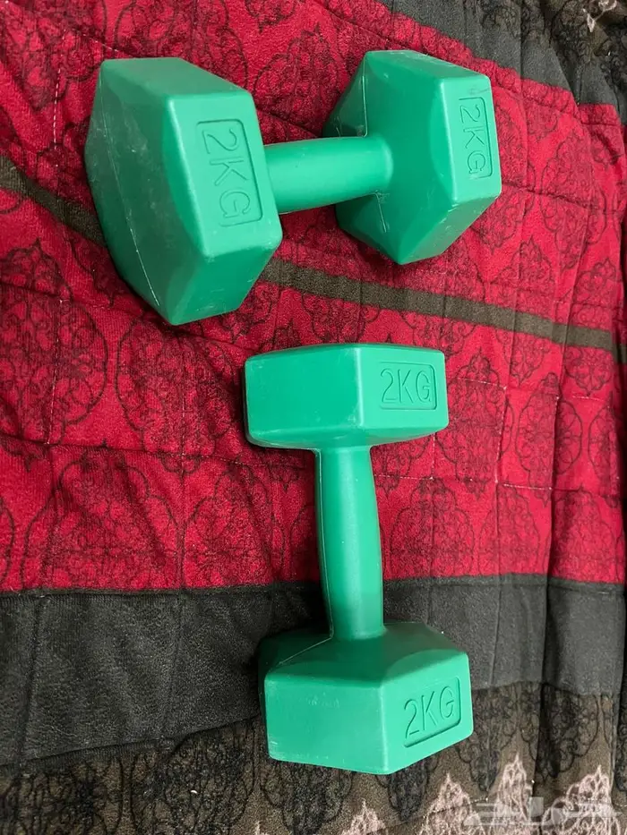 دمبل لليدين 2 كيلو قطعتين مستعمل نظيف جدا  dumbbell 0
