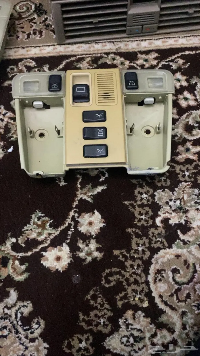 للبيع قطع مرسيدس شبح 3