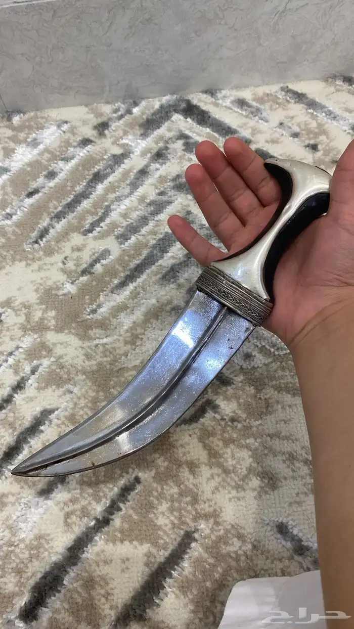 جنبيه للبيع 2