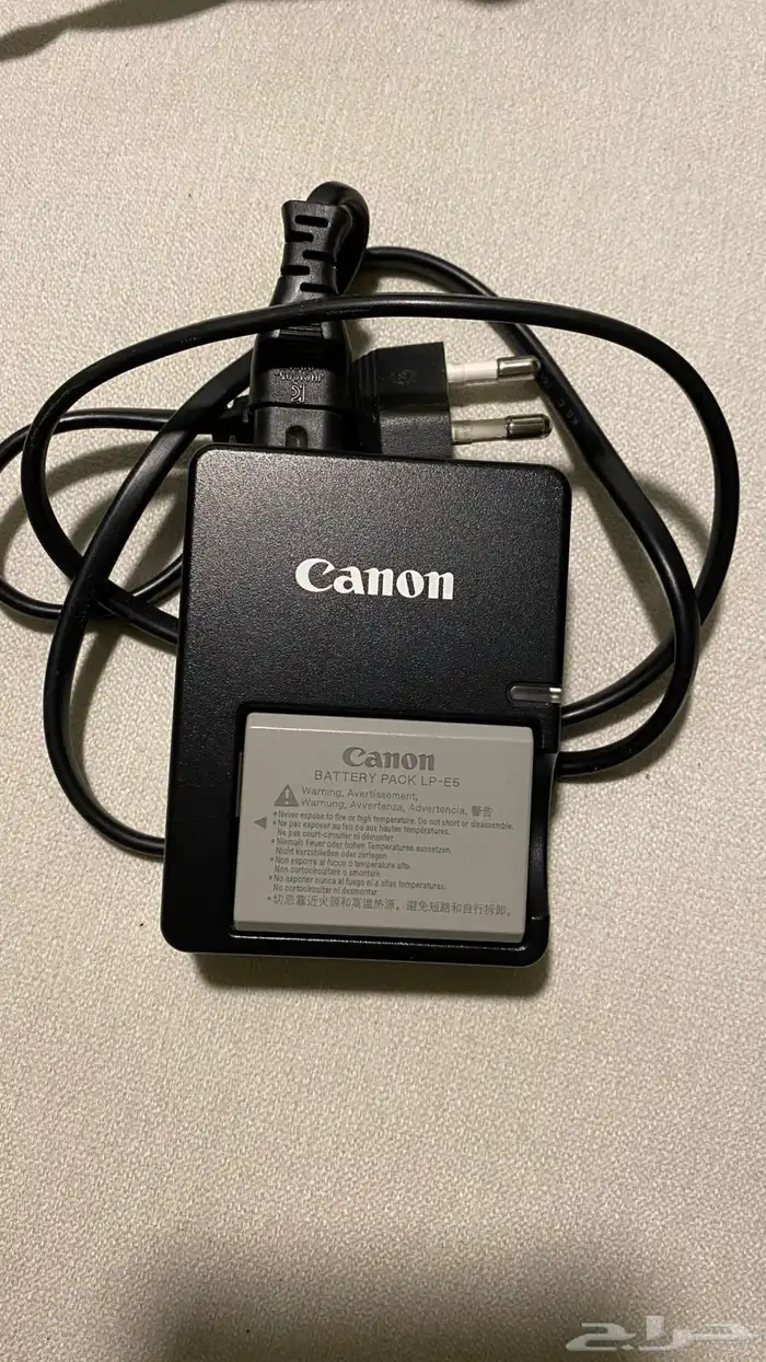 كاميرا كانون Canon EOS 500D مع جميع ملحقاتها 5