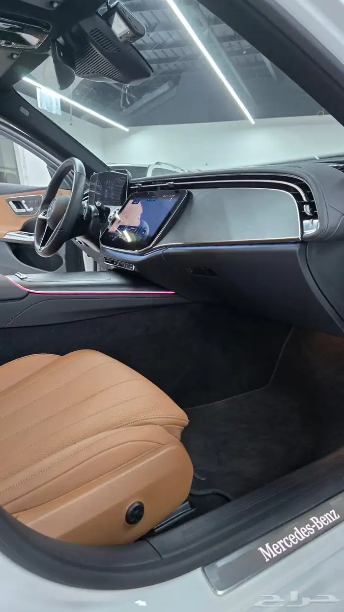 مرسيدس E200 18