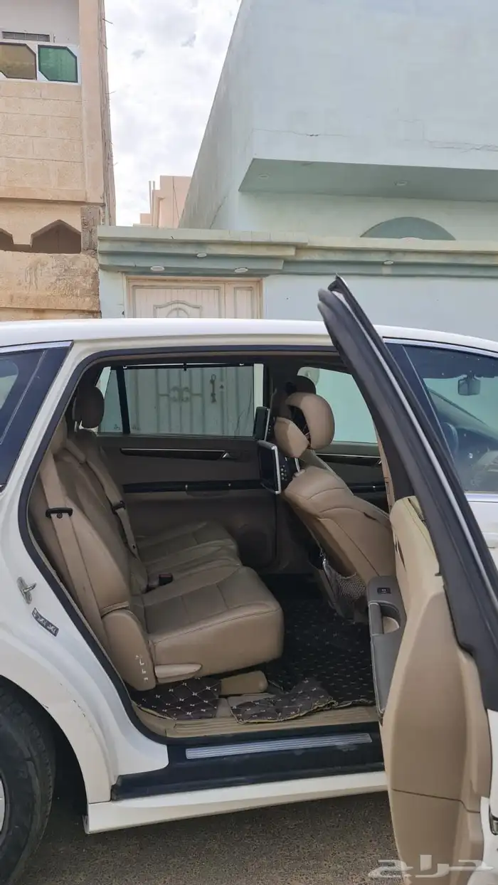 Mercedes مرسيدس R300 10