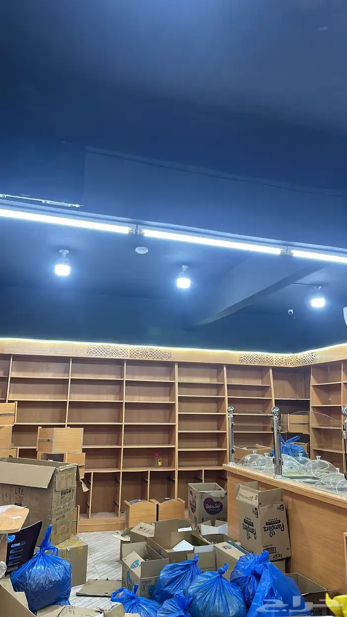 ديكور محل عطاره للبيع 1