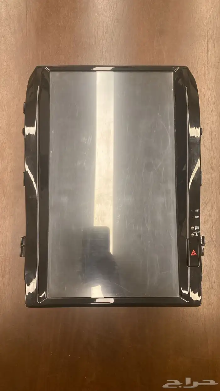 شاشة تسلا لاندكروزر vxr 0