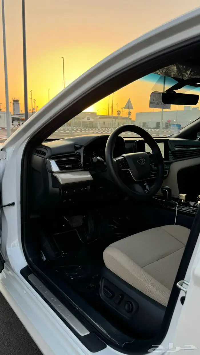 كامري 2025 10
