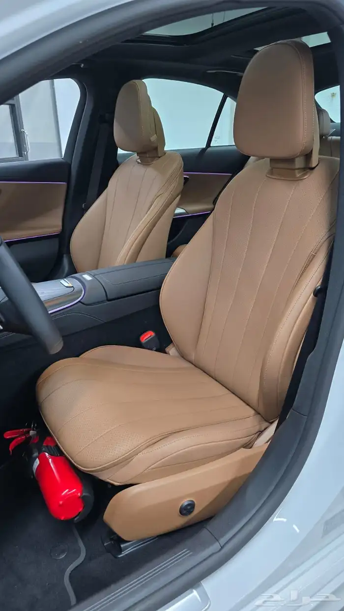 مرسيدس E200 19