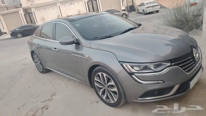 سيارة رينو 2018 0