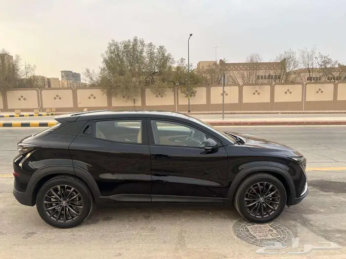 شانجان يوني تي UNI-T فل كامل 2023 بدي وكاله 8