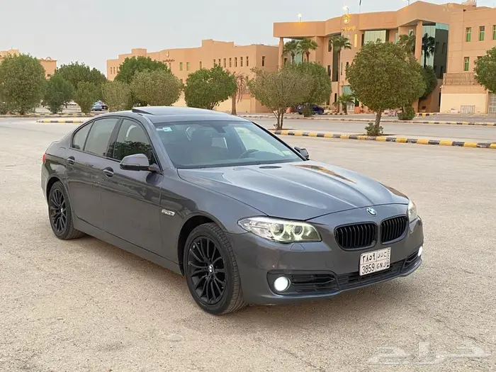بي ام دبليو 520i 2016 بحالة ممتازة 2