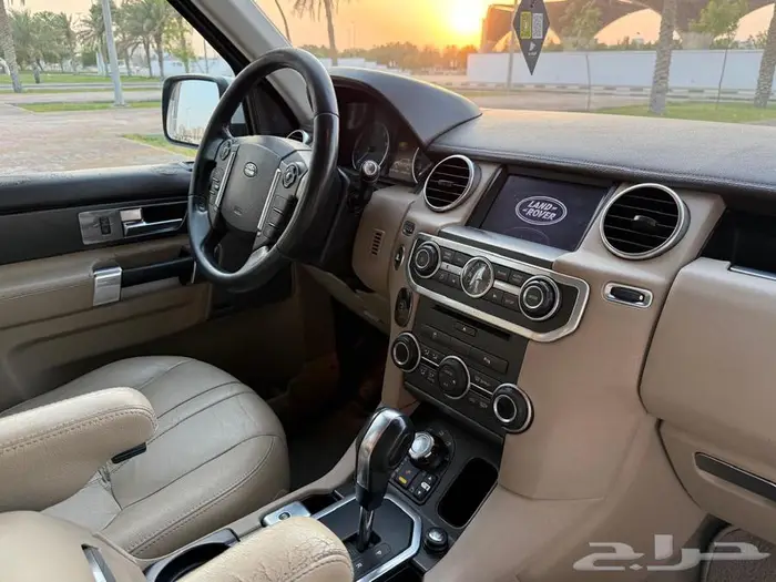 لاندروفر دسكفري LR4 2013 15