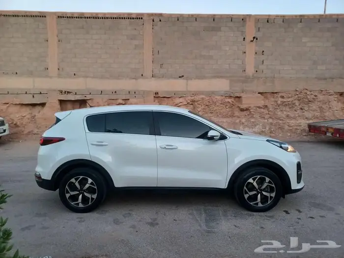 كيا سبورتاج2022ديزل-بطاقه جمركيه 6