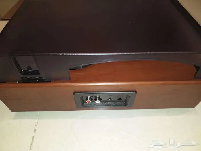 جرامافون خشب يشغل جميع الاسطوانات 1