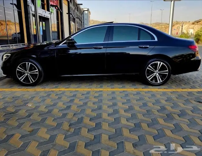 مرسدس بنز E250 نظيف جدا 3