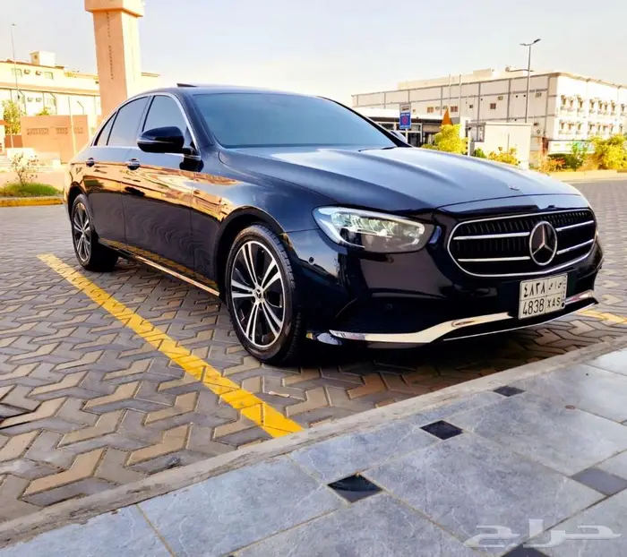 مرسدس بنز E250 نظيف جدا 1