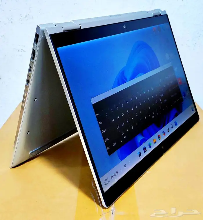 لابتوب HP_متحول_2 في1_لمس_نظيف_مواصفات عالية_معالجi7_رام16 1