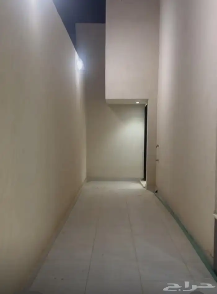 للبيع دور علوي مع ملحق مستقل 2