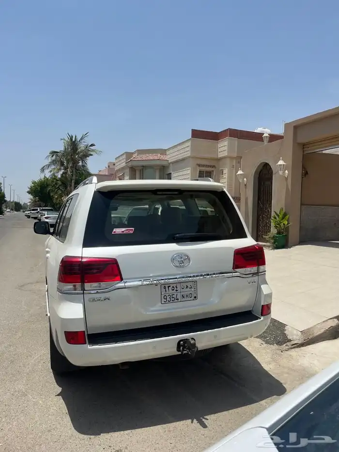 لاندكروزر 4