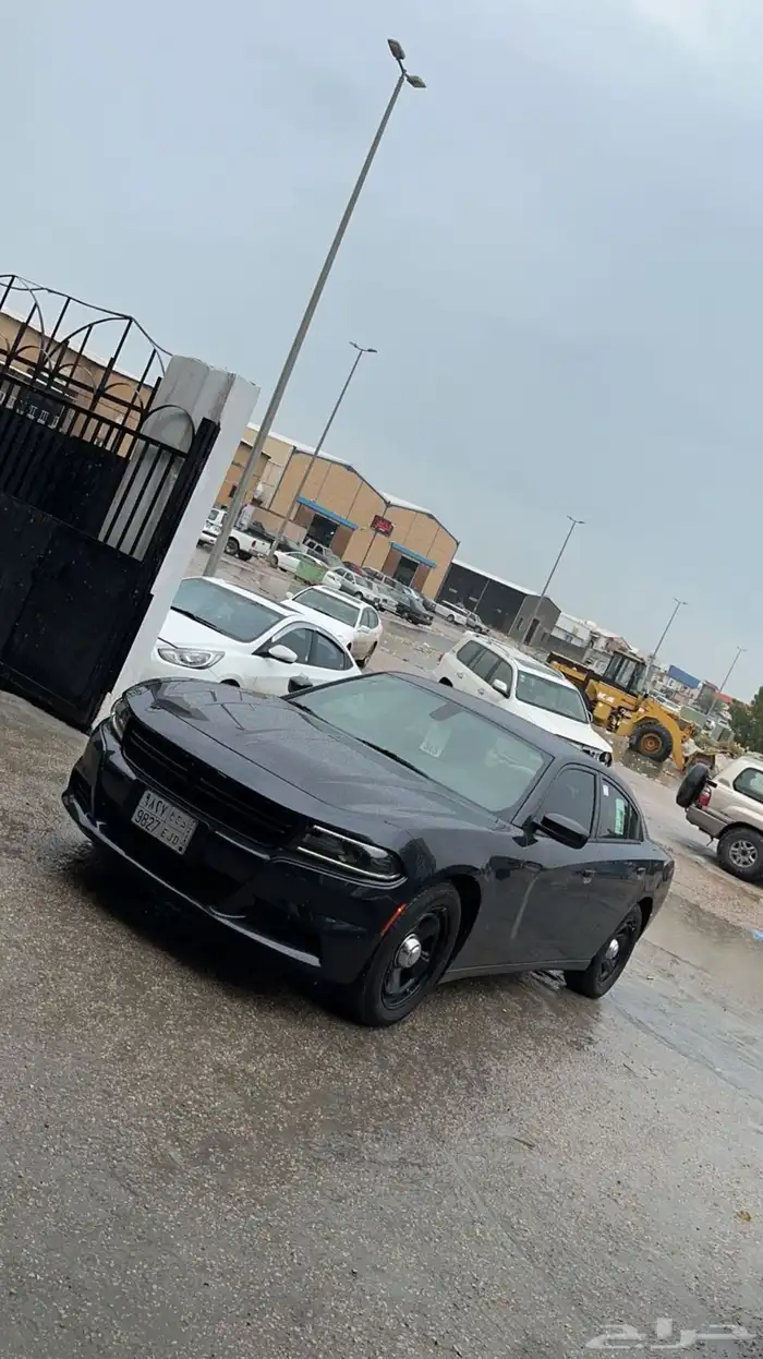 دودج تشارجر 2017 SXT نظيف 9