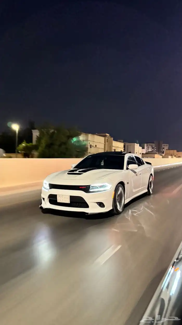 دوج تشارجر 9