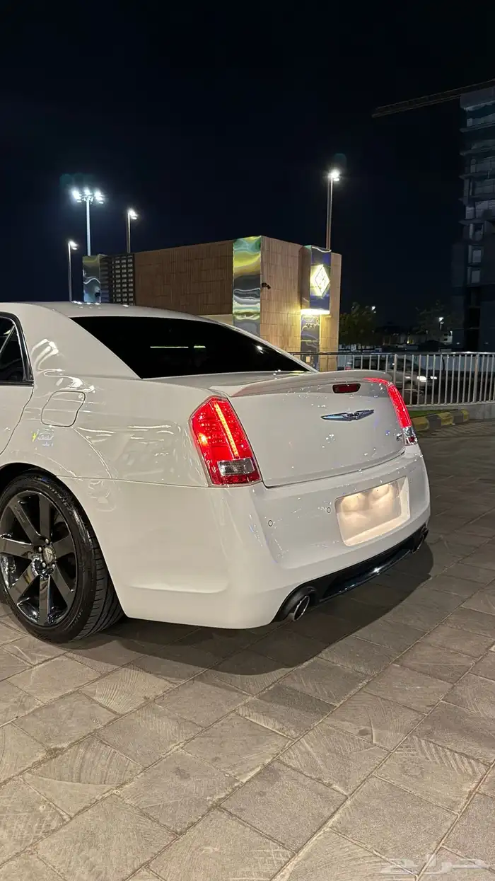 كرايسلر SRT صيانات الشركه 100km 44