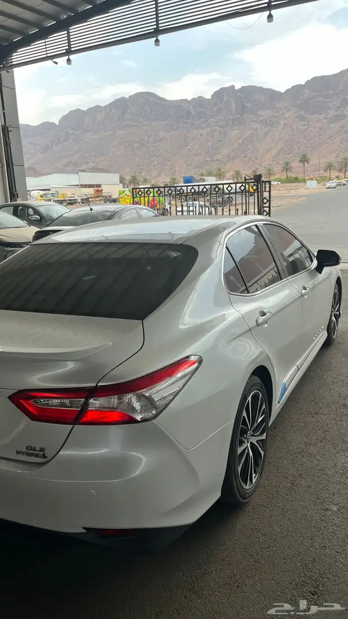 كامري GLE هايبرد 2020 4