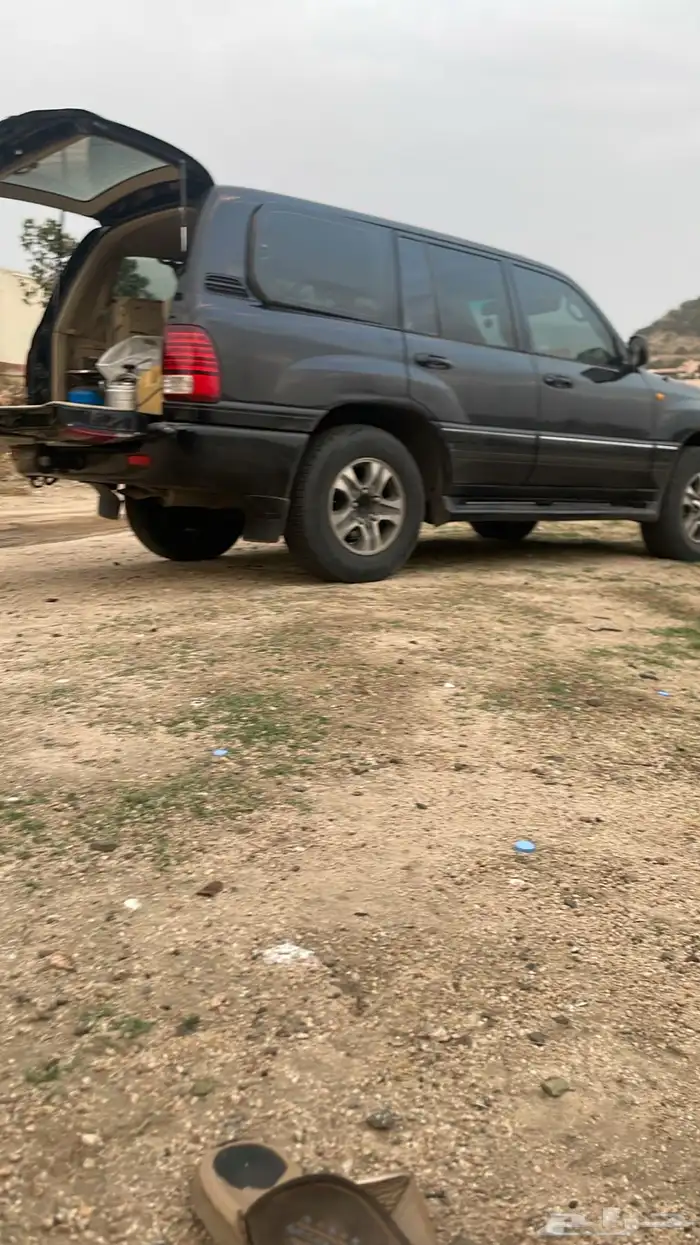 جيب لكزس نضيف للبيع او البدل تاهو او يوكن. 4