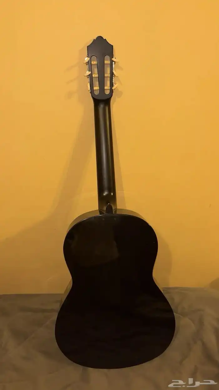 جيتار ياماها C40 1