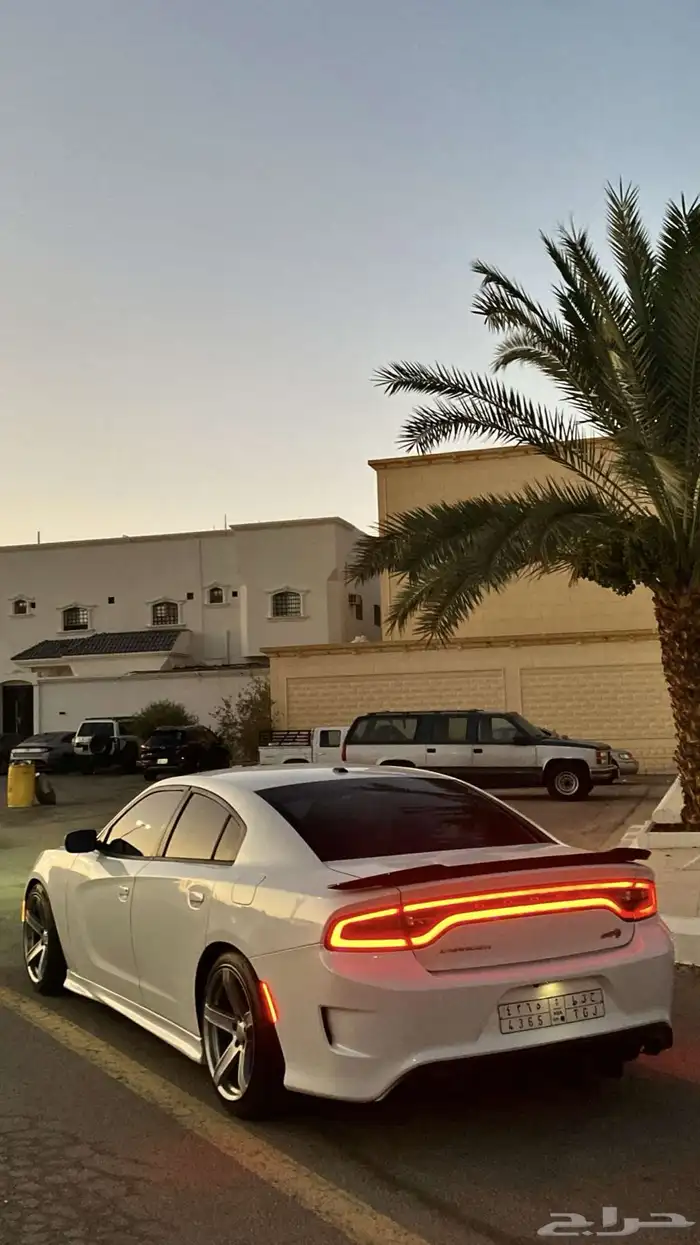 دودج تشارجر 2015 2