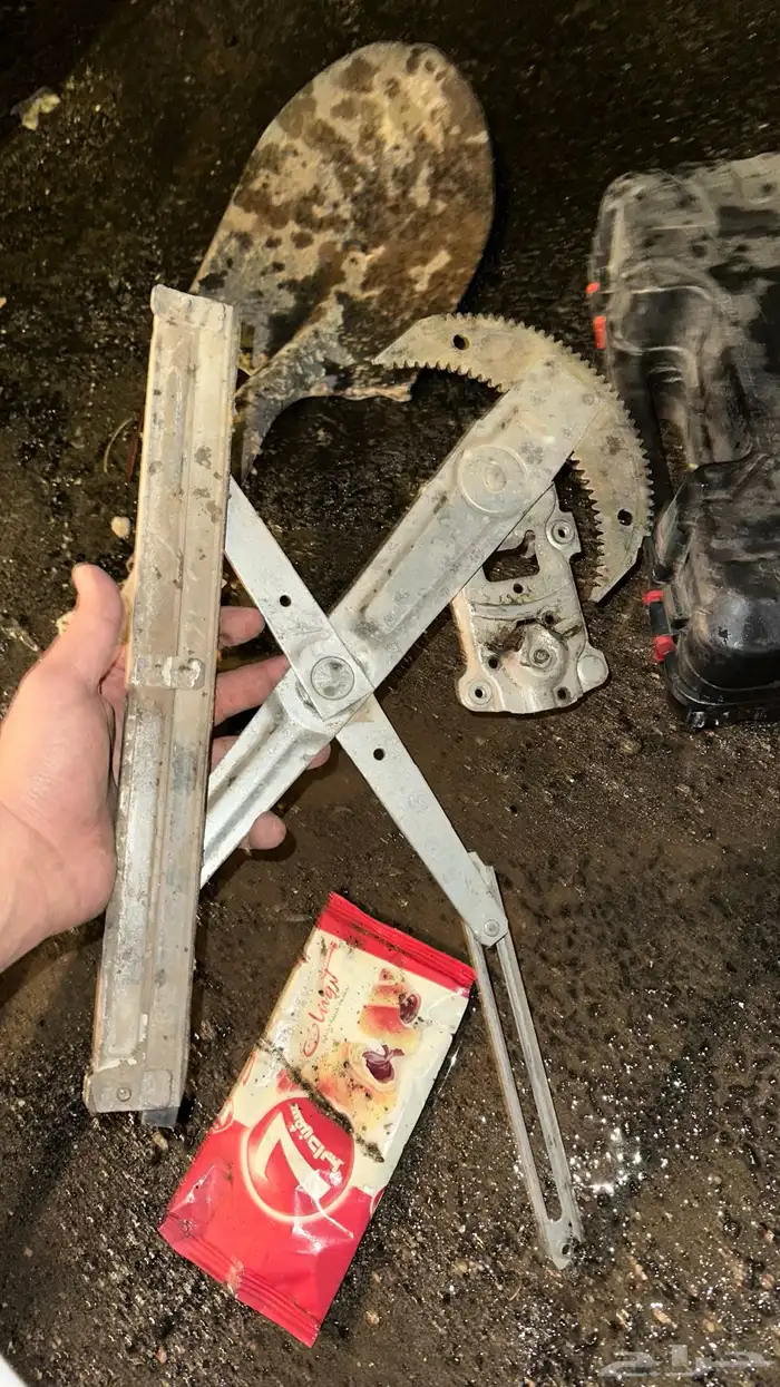 قاعدة قزاز هندل و قفل باب هايلكس من 89 الى 97 2