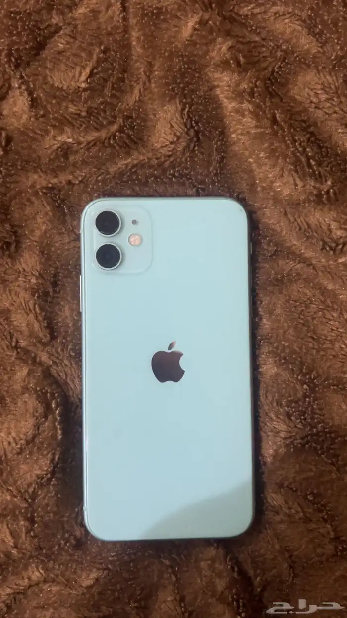 ايفون 11 سليم فقط كسر بسيط بالشاشه على السوم 0