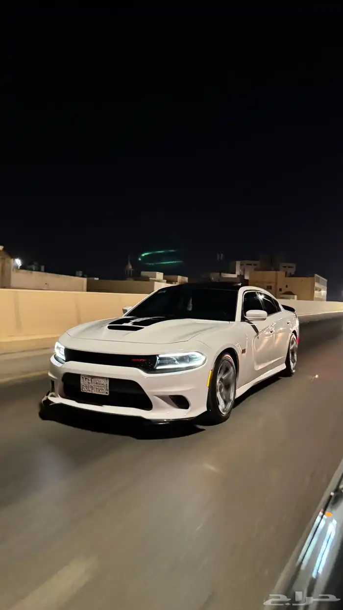 دوج تشارجر 7