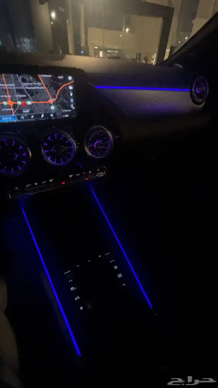 جيب مرسيدس جفالي EQA كهربائية 16