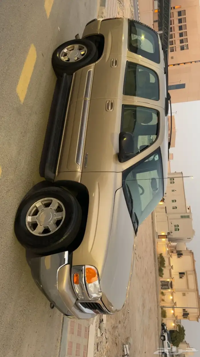 للبيع يوكن موديل 2006 0