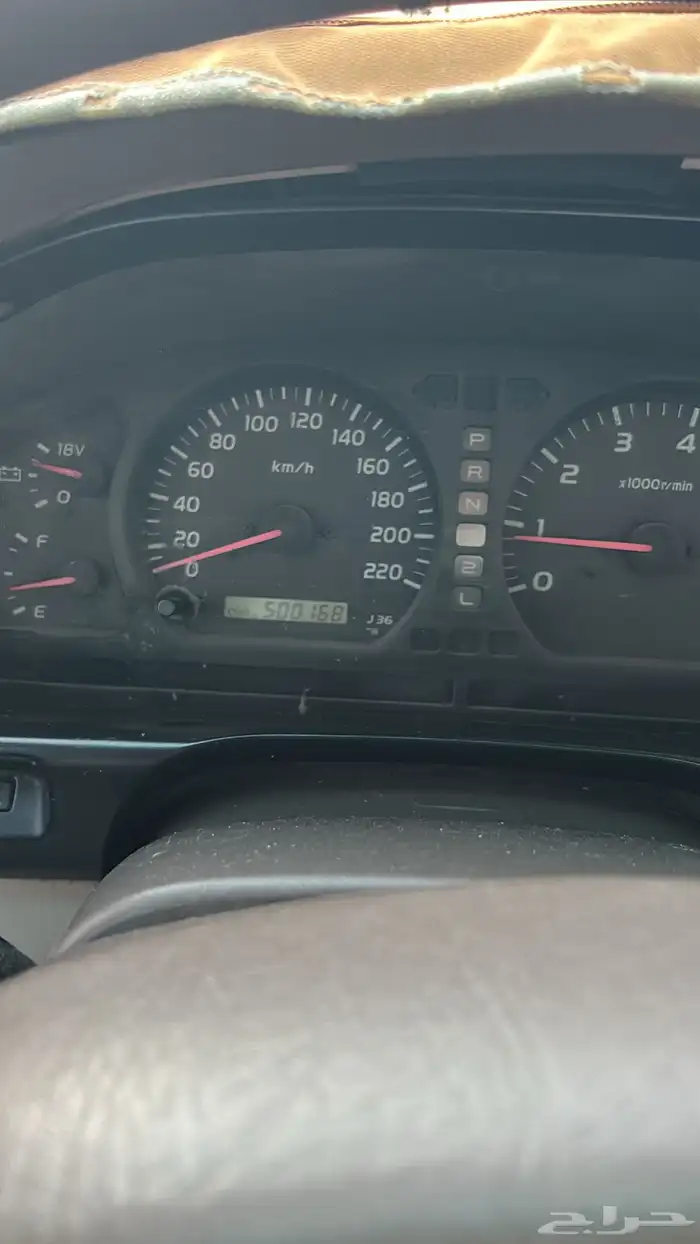صالون لاندكروزر 2001 13
