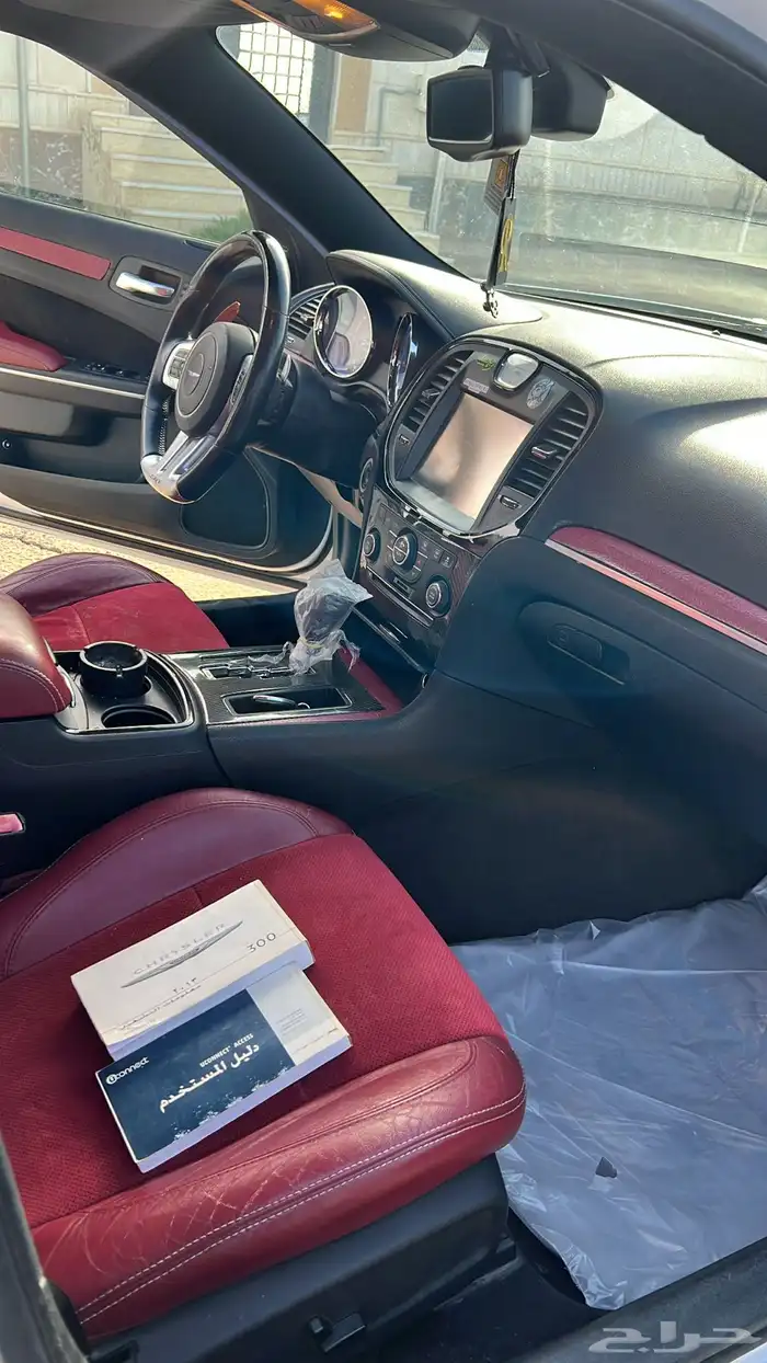 للبيع كلايزلر srt 2013 نظيف 4