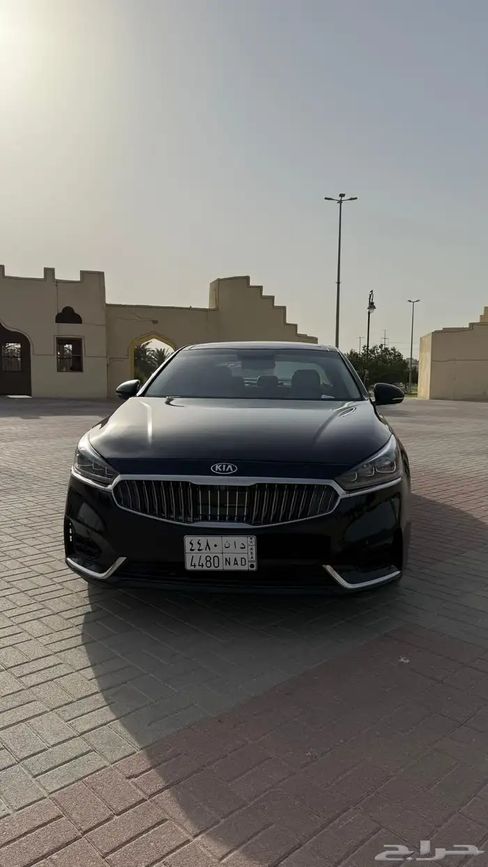 kia cadenza 2017 Model 6